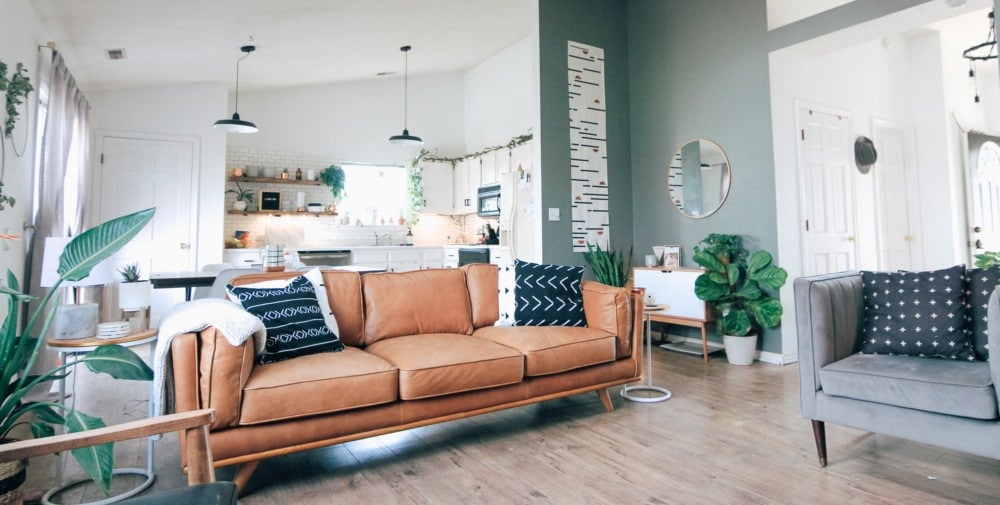 HomeAway vs VRBO: Pros and cons for vacation rental owners - Lodgify
