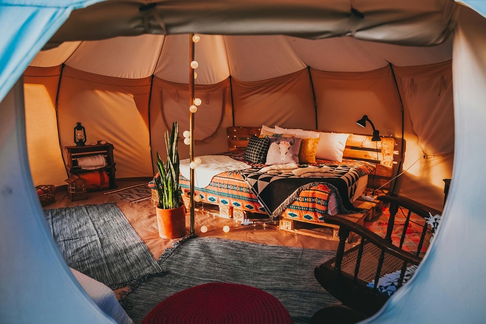 Quels sont les types d'hébergement en camping ?