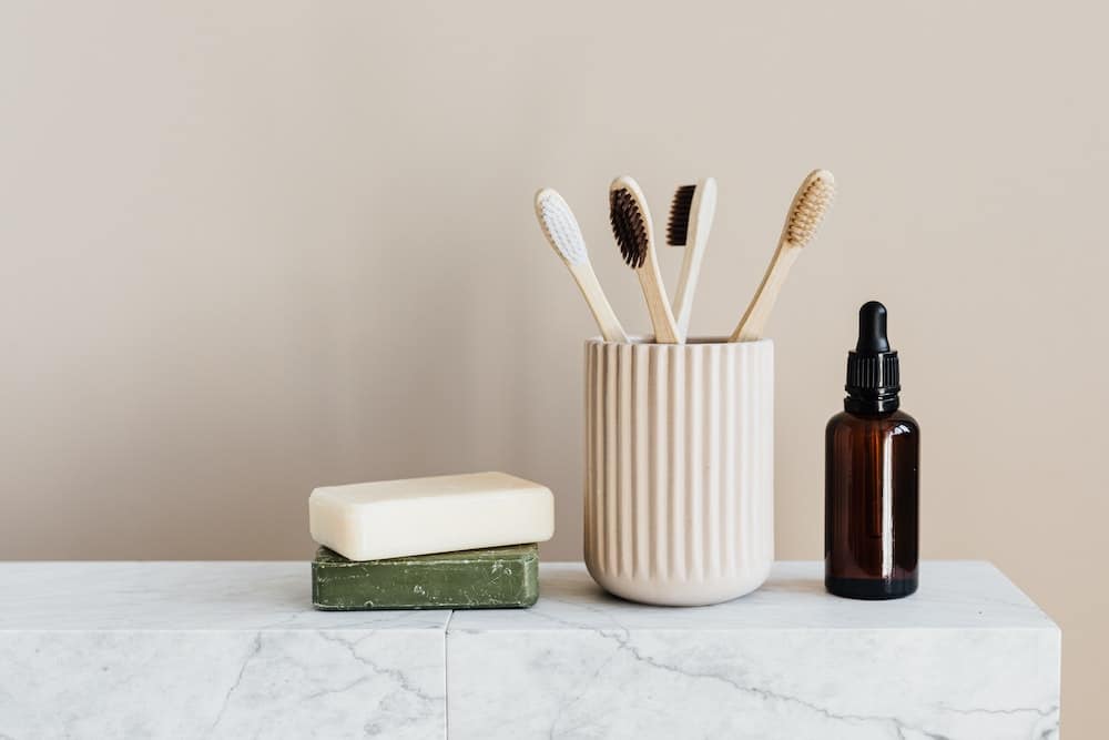 The Essential Bathroom Amenities list for Airbnb or Vacation Rentals - VHA™