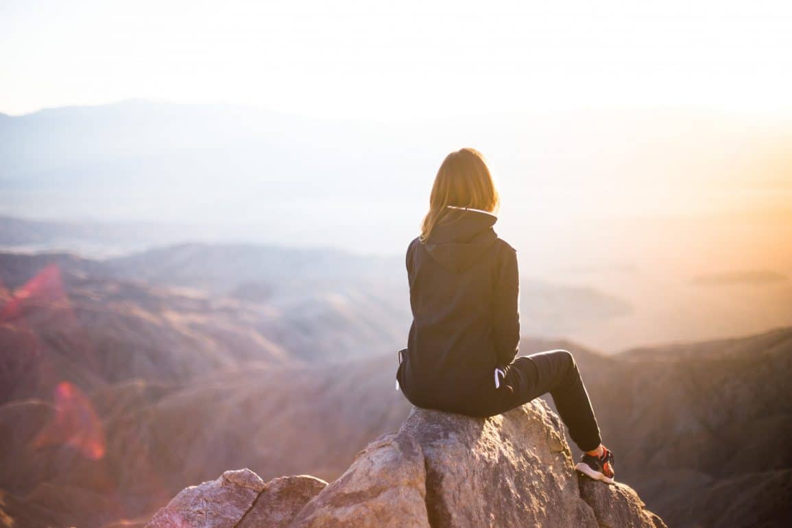 Femme qui voyage