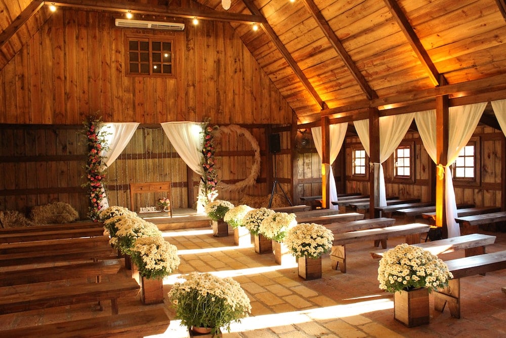 barn wedding